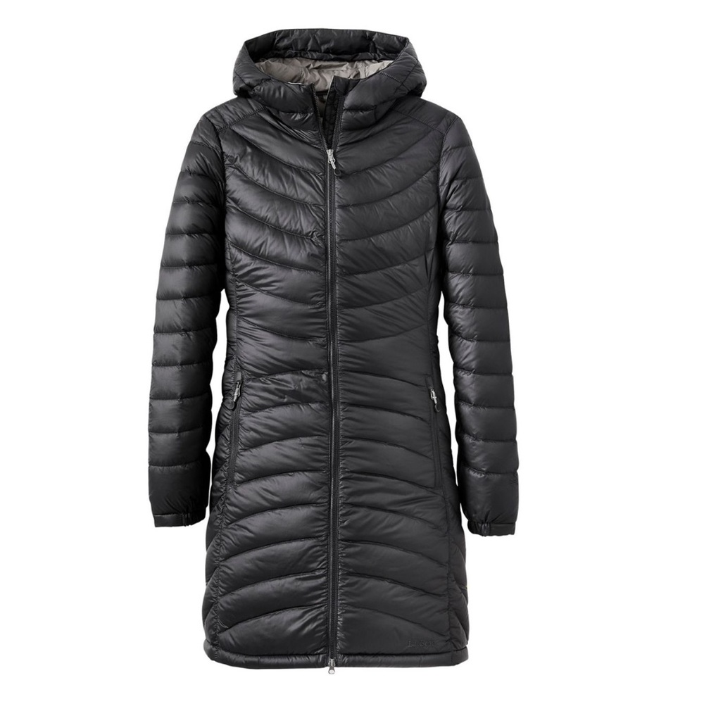 LL Bean Black Ultralight 850 Down Hooded Coat